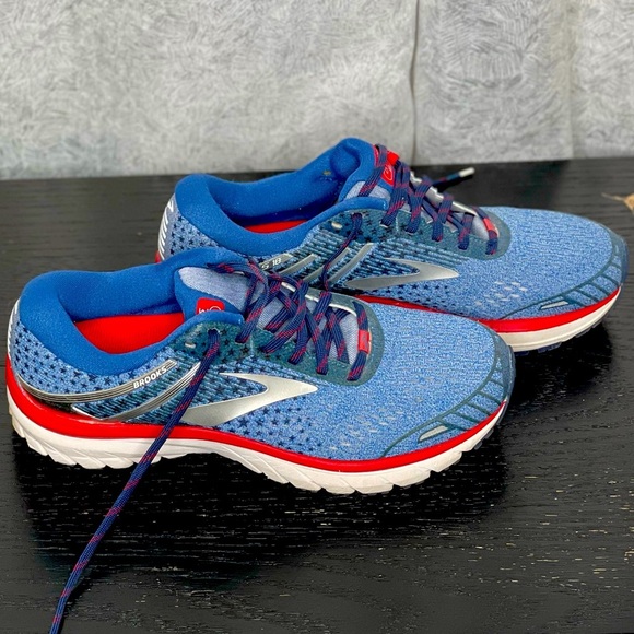 Brooks adrenaline GTS 18 flextra running shoes blue red and silver sneakers | 9 - Picture 1 of 9